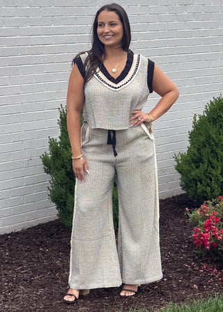 Modern Muse Sleeveless Crop Set