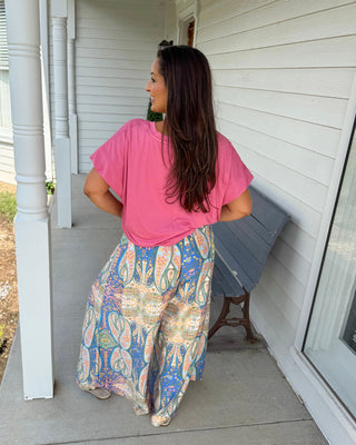 THE SUNDAY TEE