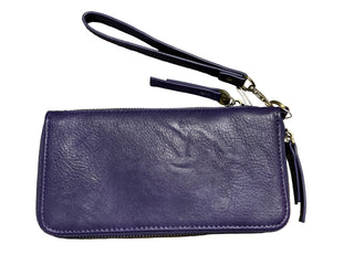 CHLOE ZIP AROUND